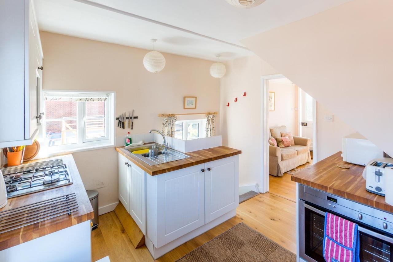 5 Coastguard Cottages Алдебург Экстерьер фото